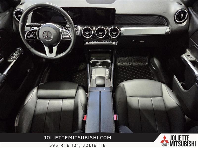 mercedes-benz GLB 250 2022 - 30
