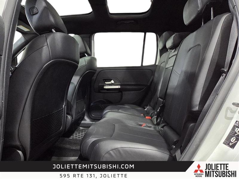 mercedes-benz GLB 250 2022 - 34