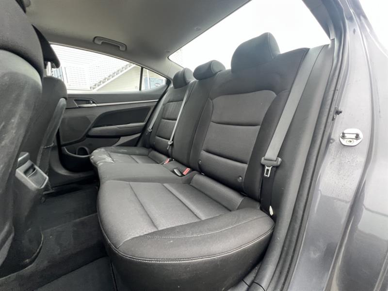 hyundai Elantra 2018 - 21
