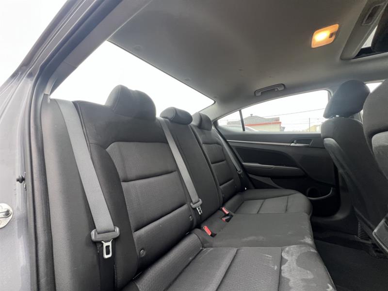hyundai Elantra 2018 - 22