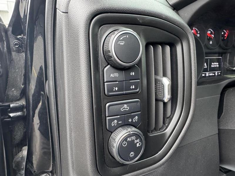 chevrolet SILVERADO K1500 TRAIL CUS 2022 - 9
