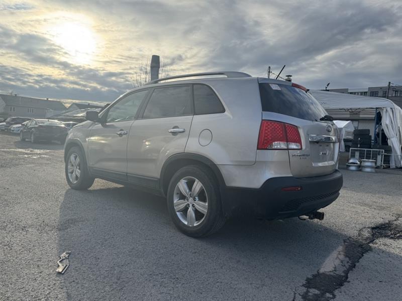 kia Sorento 2013 - 12