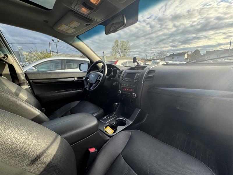 kia Sorento 2013 - 31