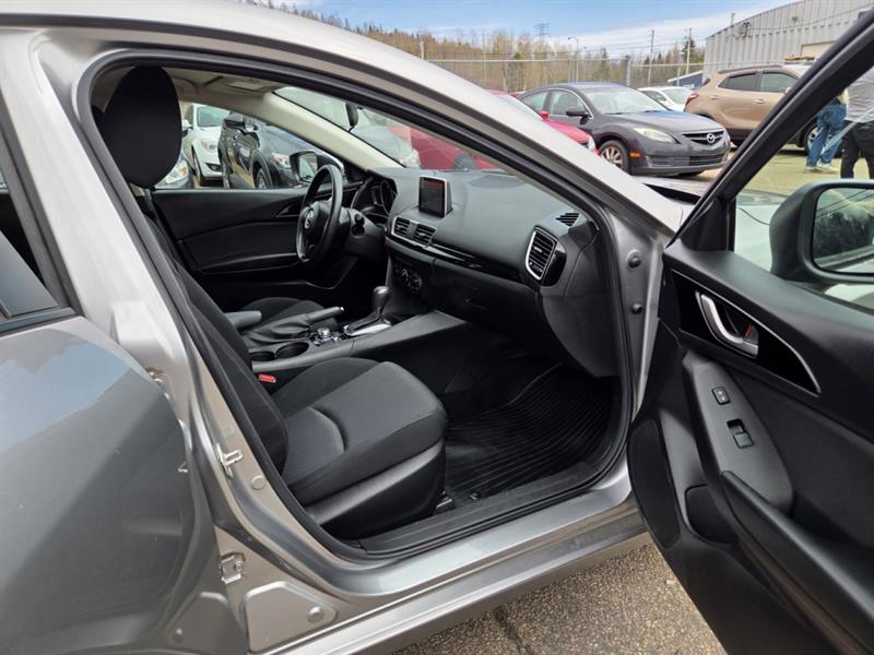mazda Mazda3 2016 - 15