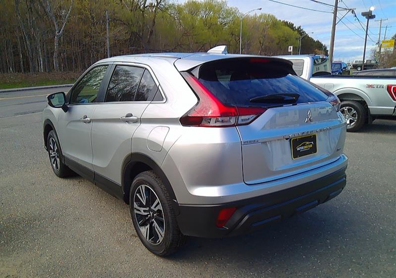 mitsubishi Eclipse Cross 2024 - 13