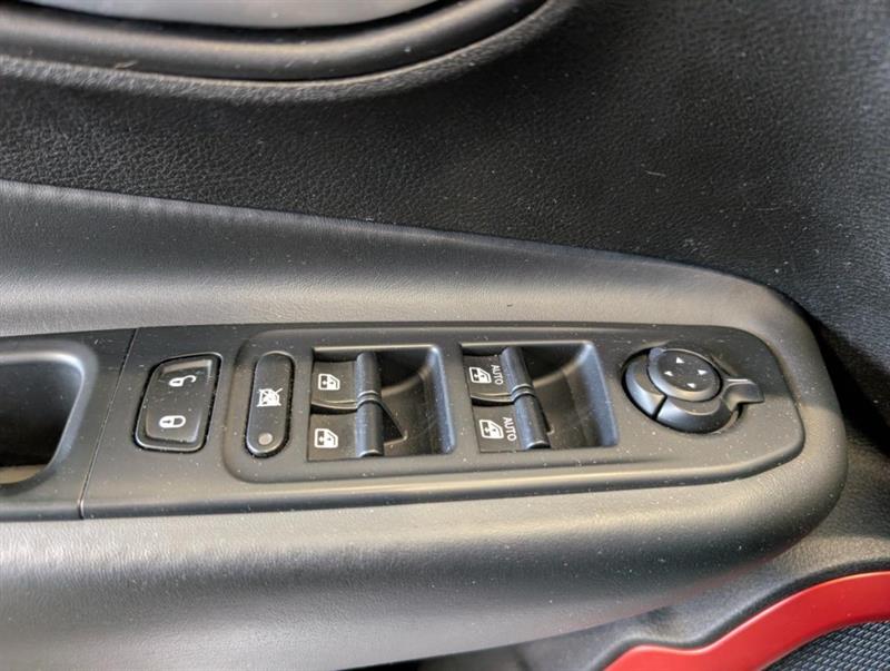 jeep Renegade 2015 - 16
