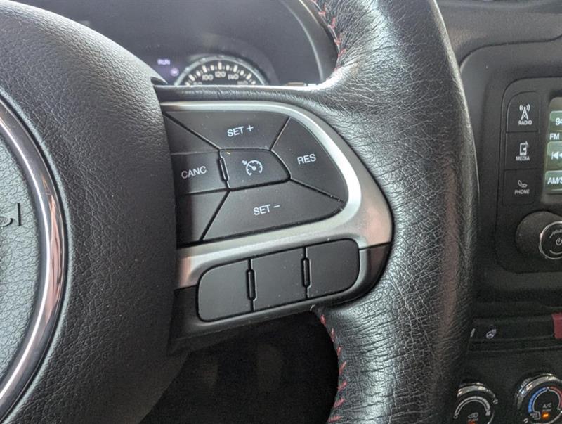 jeep Renegade 2015 - 19