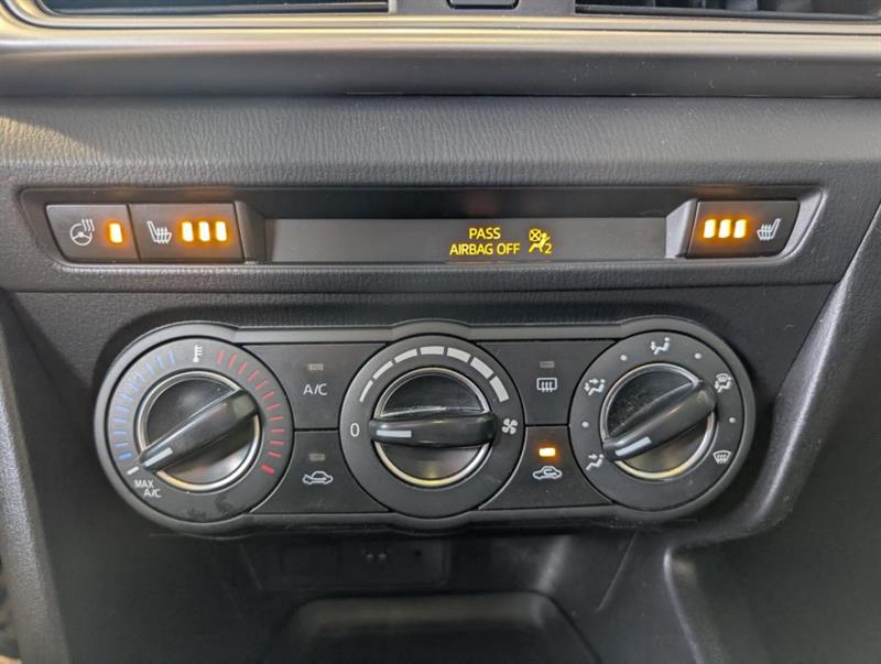 mazda Mazda3 Sport 2018 - 24
