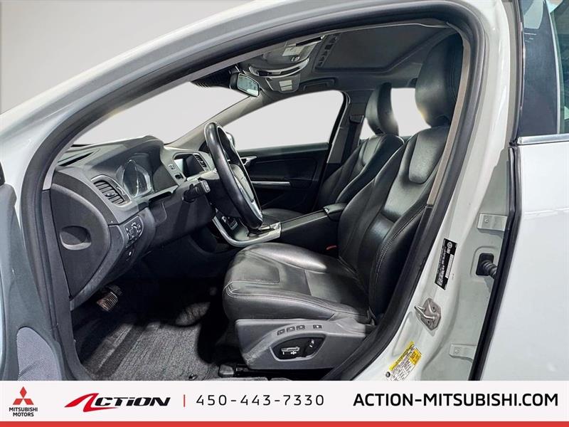 volvo V60 2015 - 12