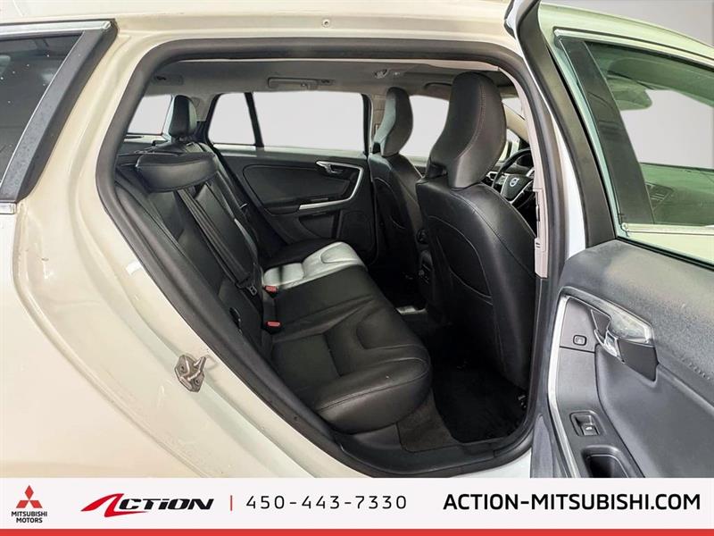 volvo V60 2015 - 16