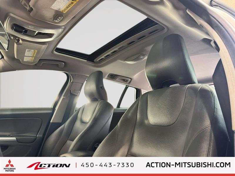 volvo V60 2015 - 26