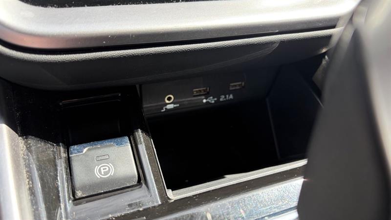subaru Legacy 2022 - 25