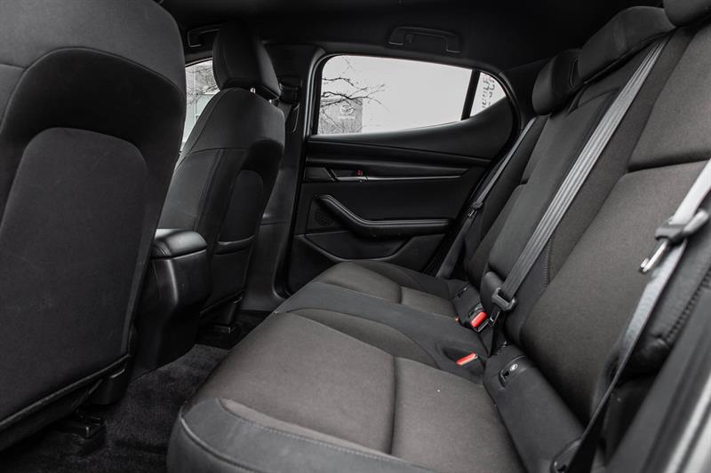 mazda Mazda3 Sport 2023 - 27