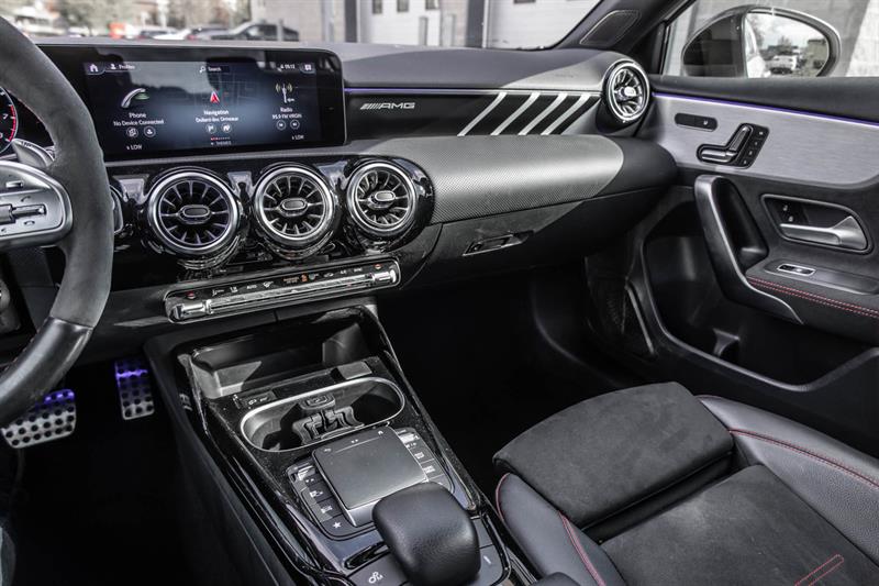 mercedes-benz A35 AMG 2022 - 32