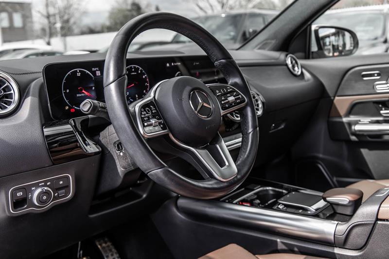 mercedes-benz GLA250 2023 - 15