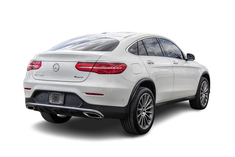 mercedes-benz GLC300 2019 - 6