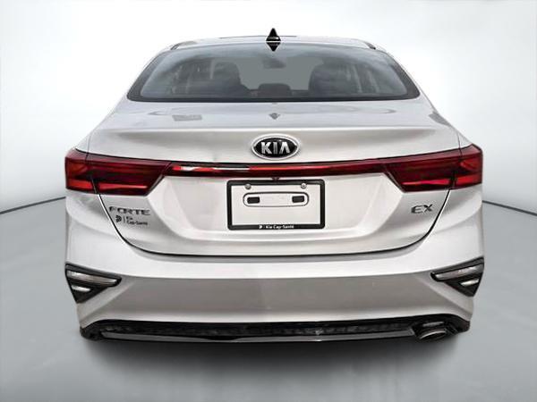 kia Forte 2020 - 6
