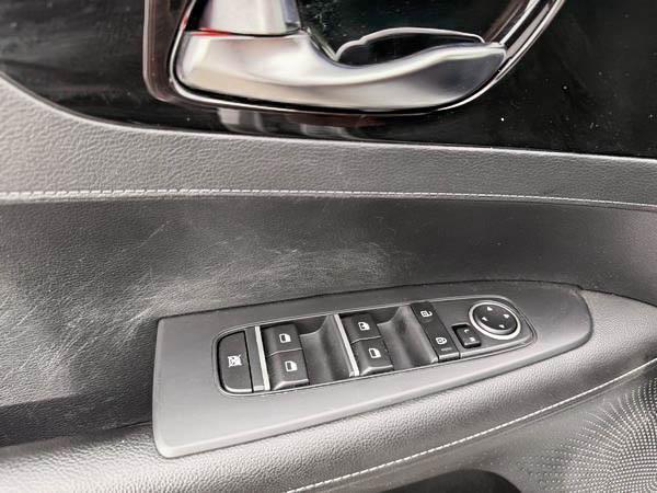 kia Forte 2020 - 11