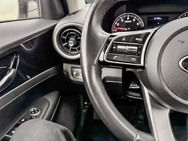 kia Forte 2020 - 17