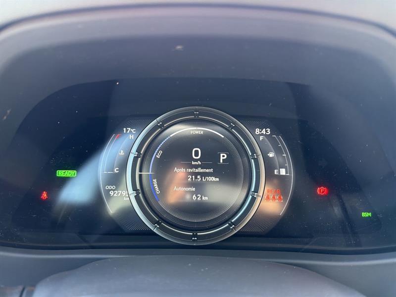 lexus UX 2019 - 23