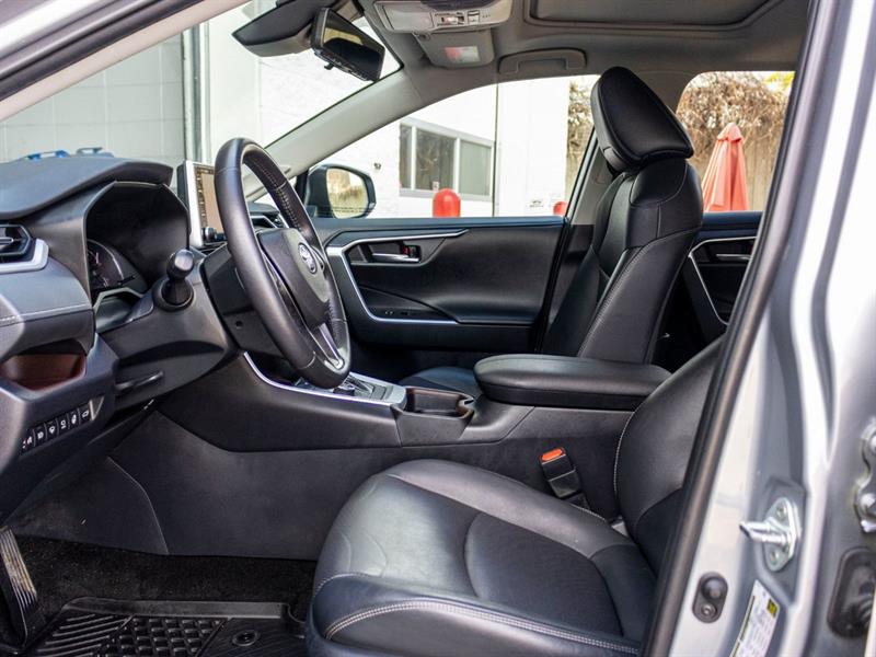 toyota RAV4 2019 - 26