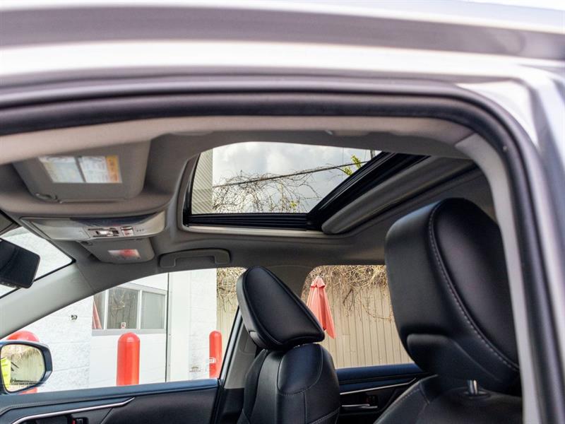 toyota RAV4 2019 - 29