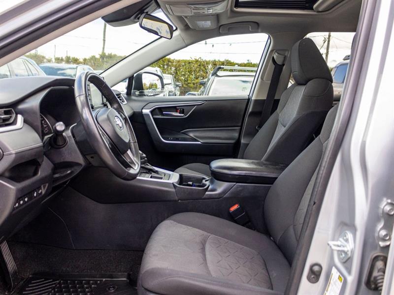 toyota RAV4 2021 - 24