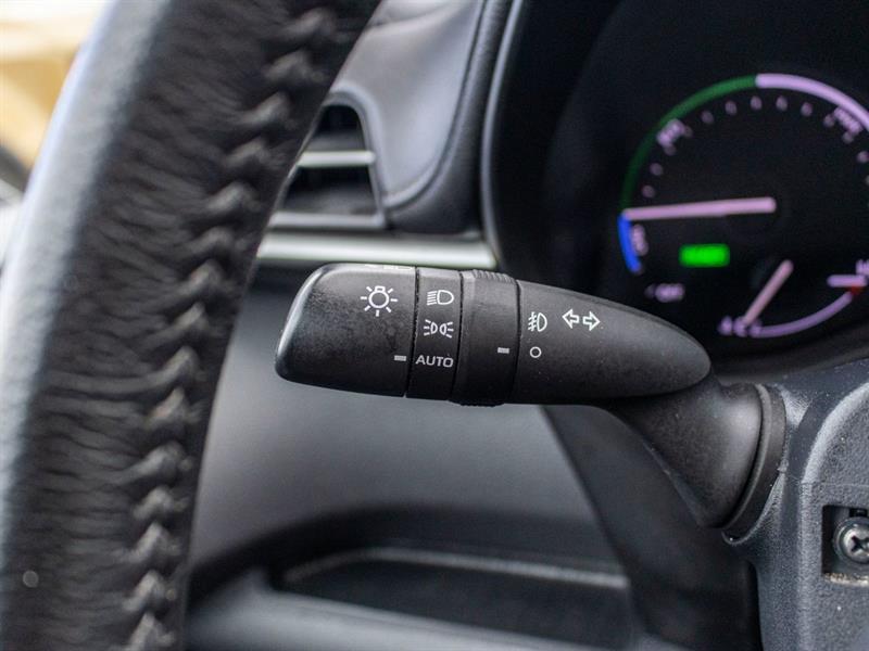 toyota Sienna hybride 2023 - 21