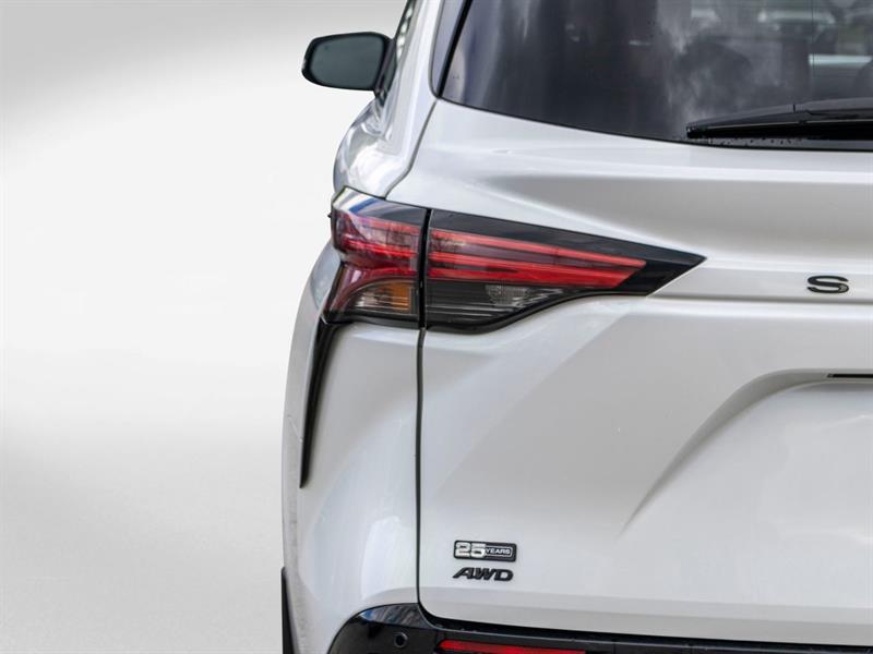 toyota Sienna hybride 2023 - 35