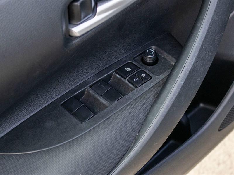 toyota Corolla 2021 - 27