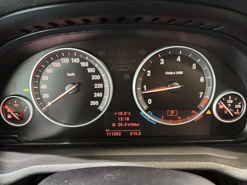 bmw X3 2012 - 30
