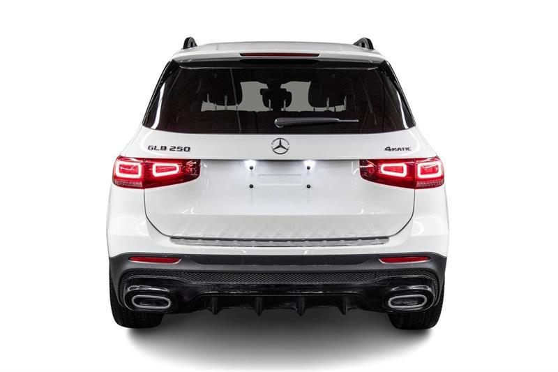 2022 Mercedes-Benz GLB - Image 8