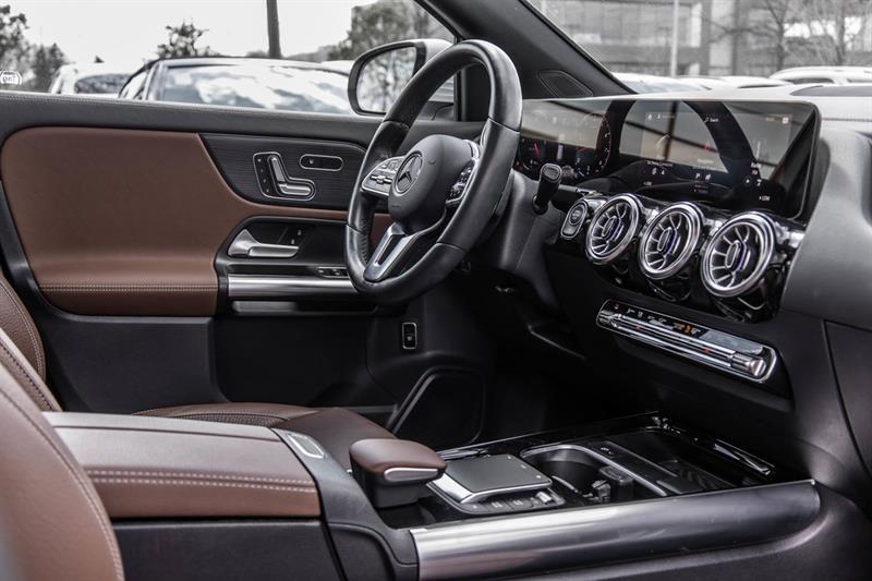 2023 Mercedes-Benz GLA - Image 35