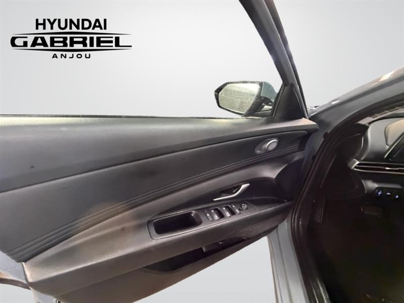 hyundai Elantra 2023 - 18