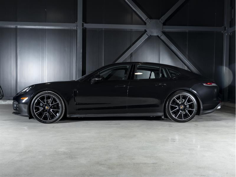 porsche Panamera 2022 - 2
