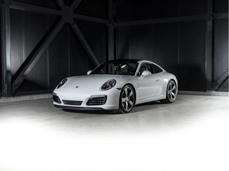 2018 Porsche 911 Carrera S Coupe RWD