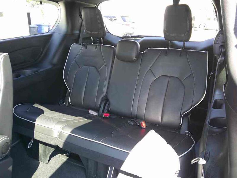 chrysler Pacifica 2025 - 33