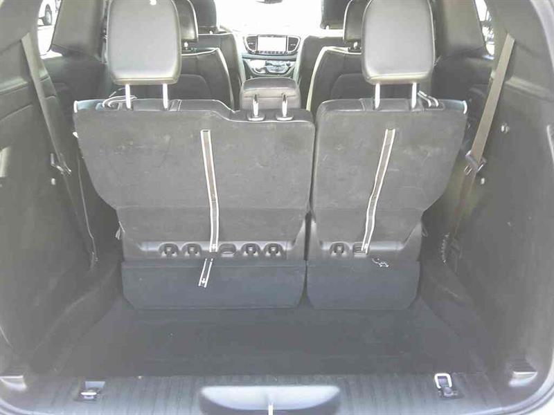 chrysler Pacifica 2025 - 34