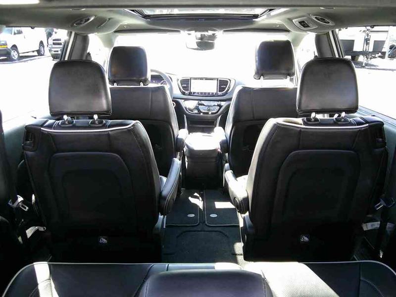 chrysler Pacifica 2025 - 35