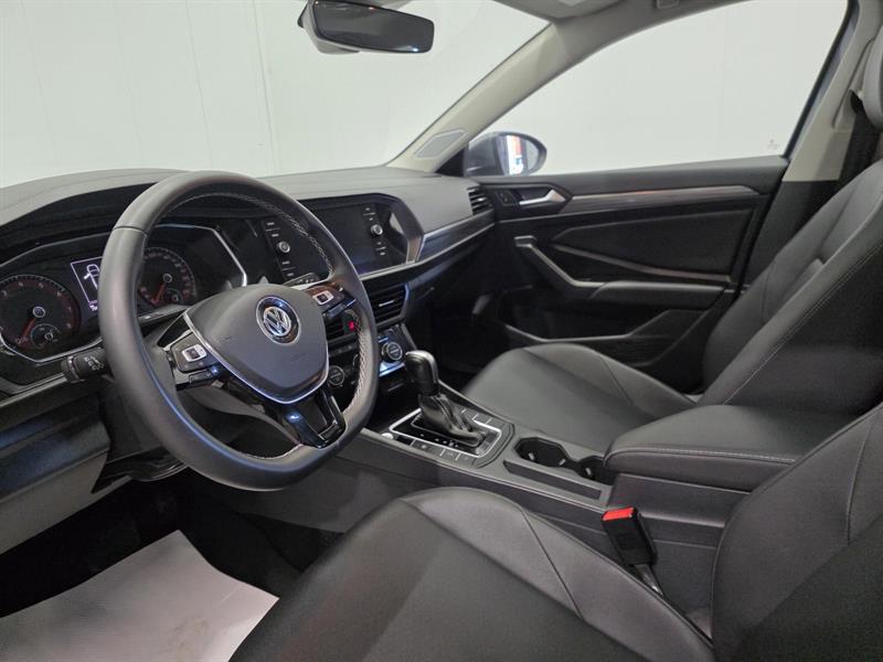 volkswagen Jetta 2021 - 12
