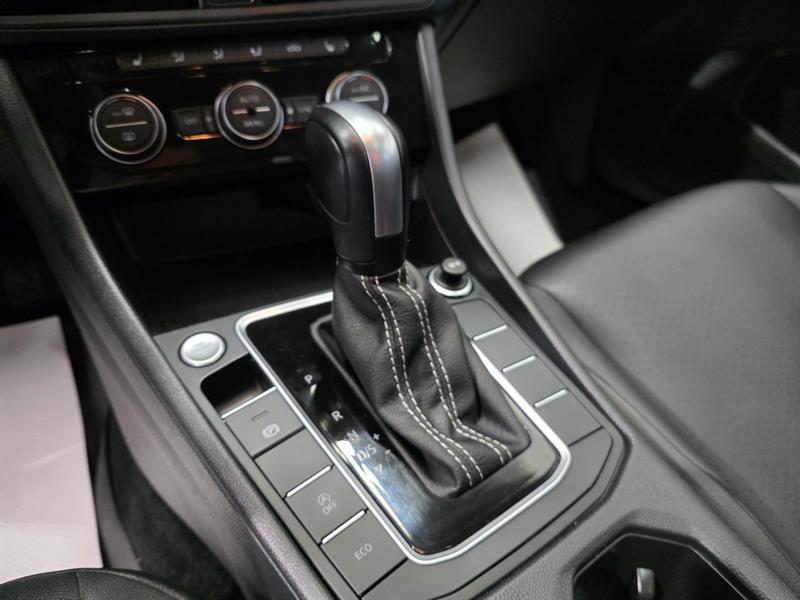 volkswagen Jetta 2021 - 14