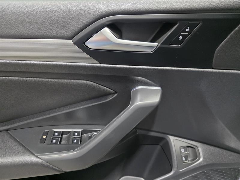 volkswagen Jetta 2021 - 17