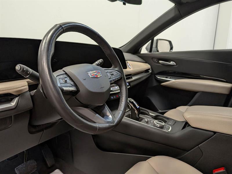 cadillac XT4 2024 - 8