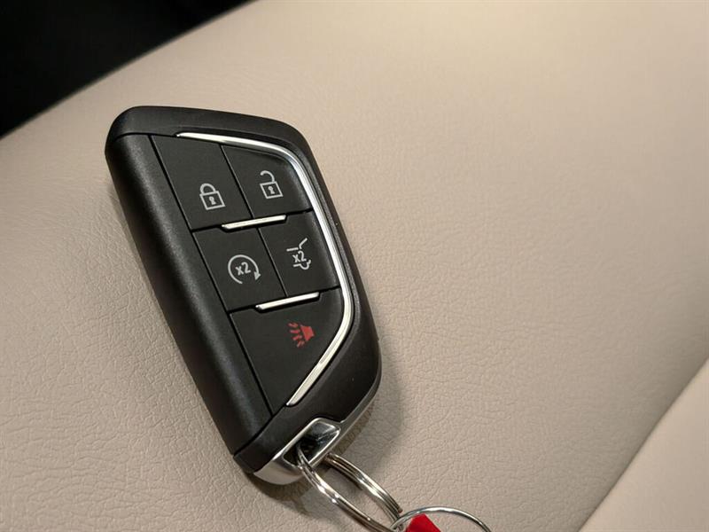 cadillac XT4 2024 - 25