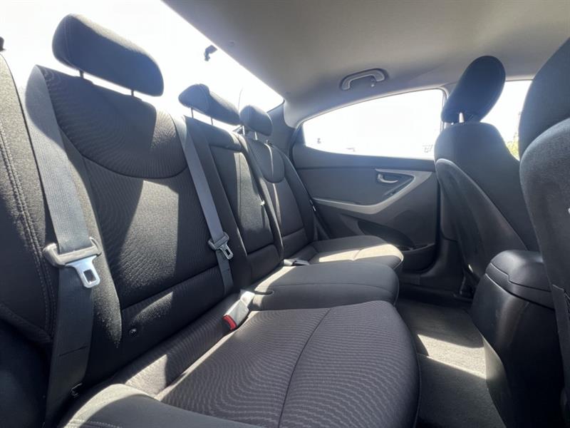 hyundai Elantra 2016 - 21