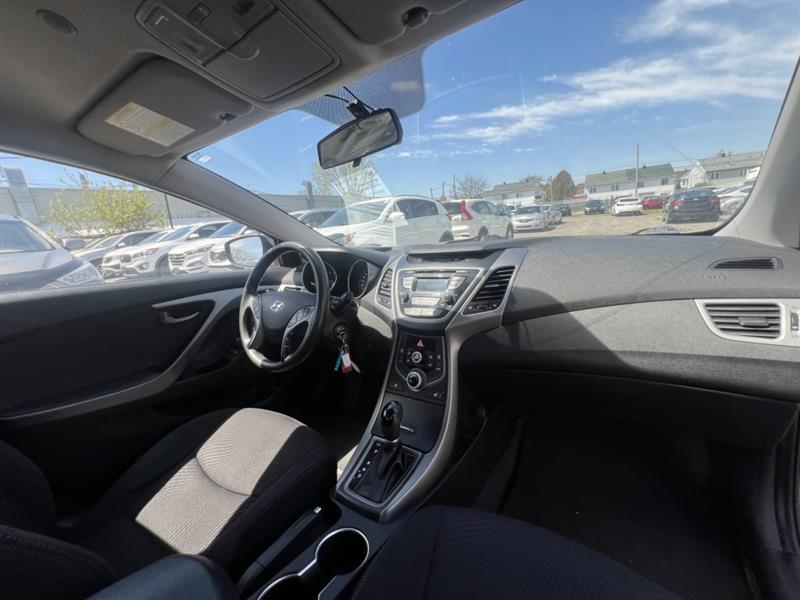 hyundai Elantra 2016 - 24
