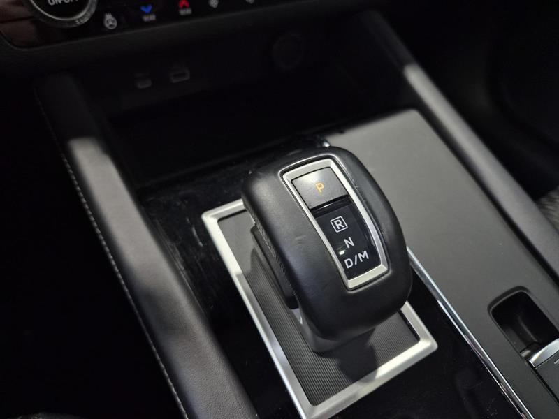 mitsubishi Outlander 2023 - 21