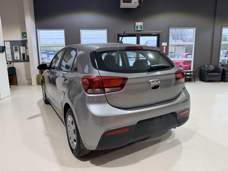 kia Rio 2022 - 4