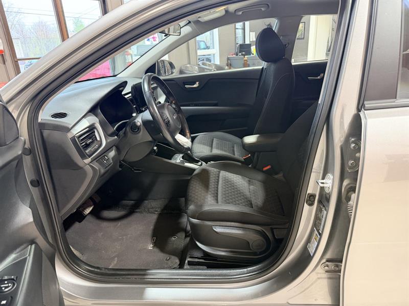 kia Rio 2022 - 15