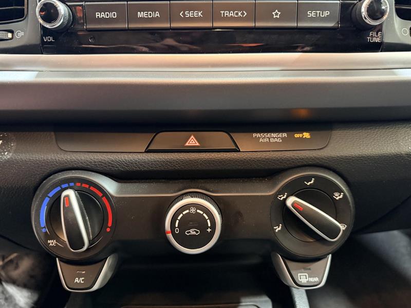 kia Rio 2022 - 24
